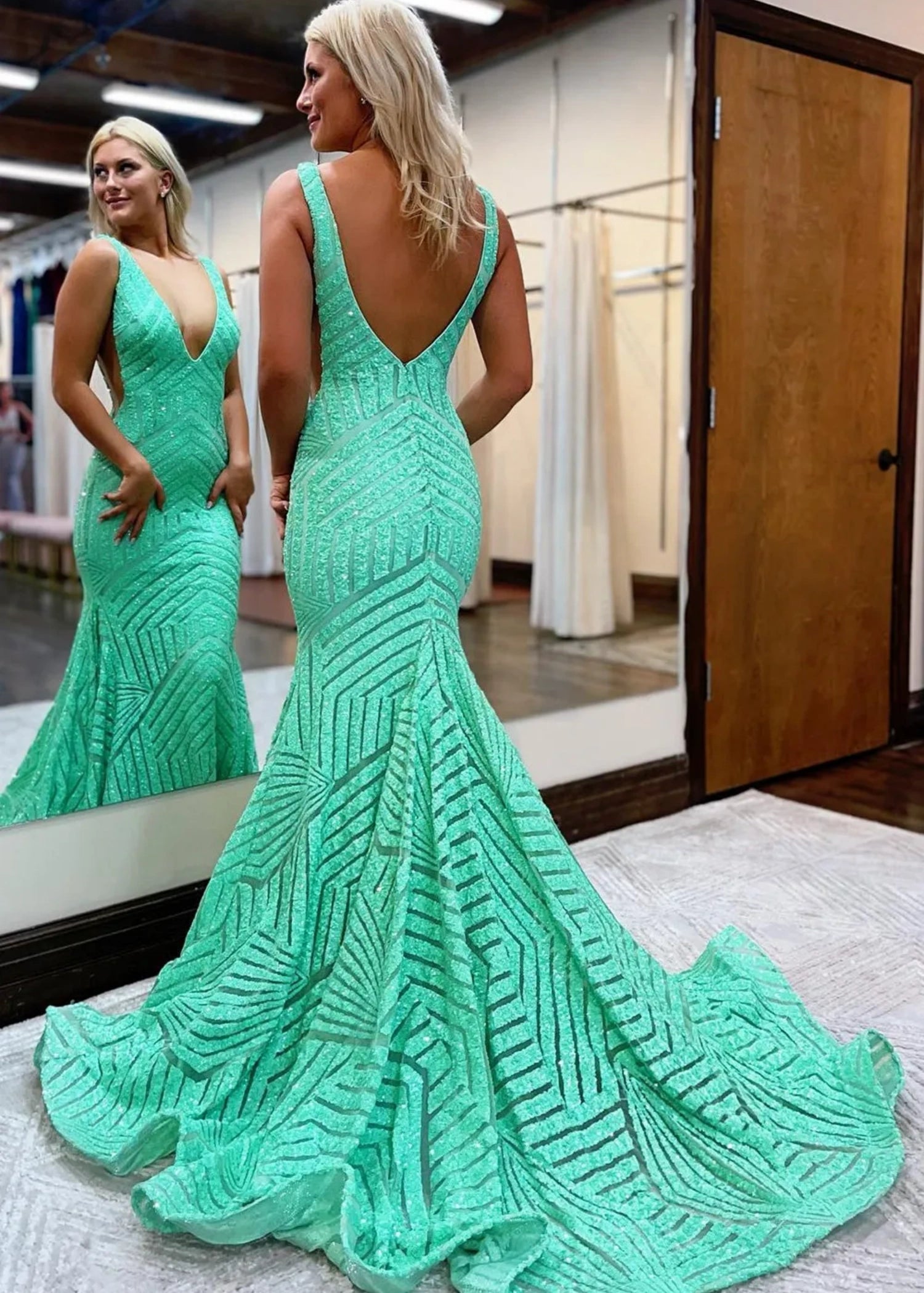 Joyce |Deep V Neck Mermaid Orange Sequins Long Prom Dress with Open Back - Green - US0 - PromDressClub