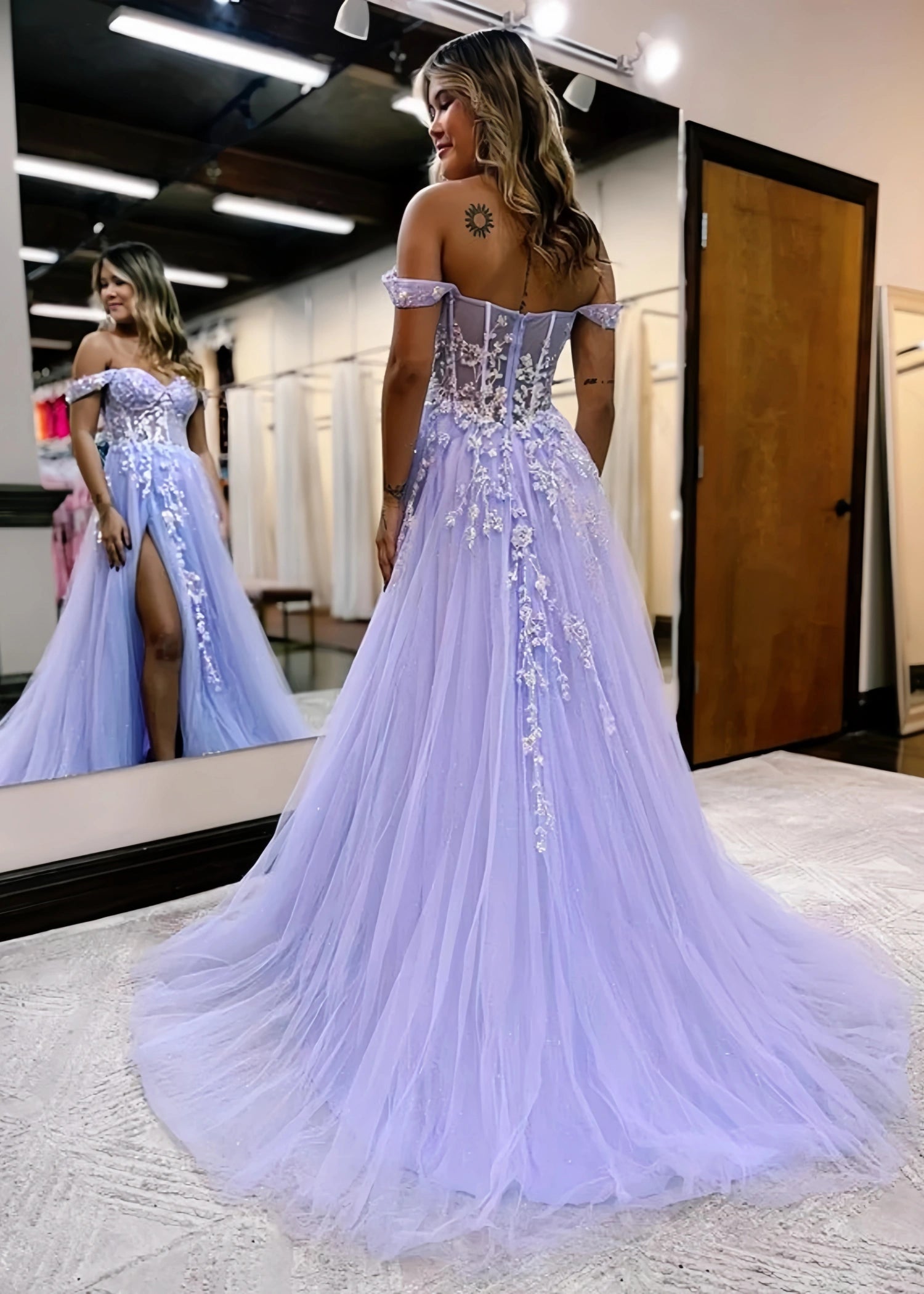 Honey |A Line Off the Shoulder Lilac Lace Tulle Long Prom Dress With Slit - Lilac - US0 - PromDressClub