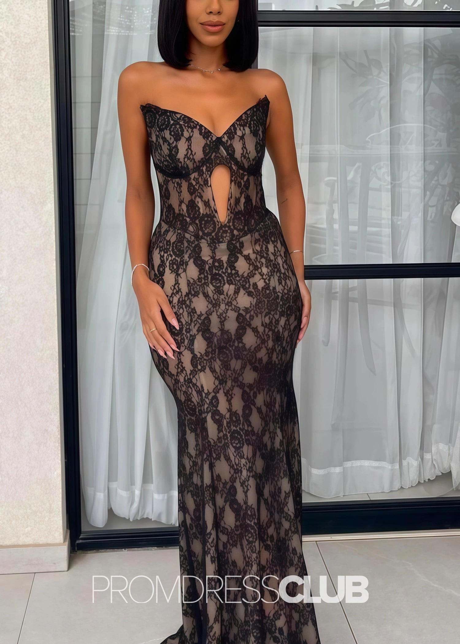 Jessie |Black Long Prom Dresses Near Me With Lace Mermaid Sweetheart V - Neck Sleeveless - Black - US0 - PromDressClub