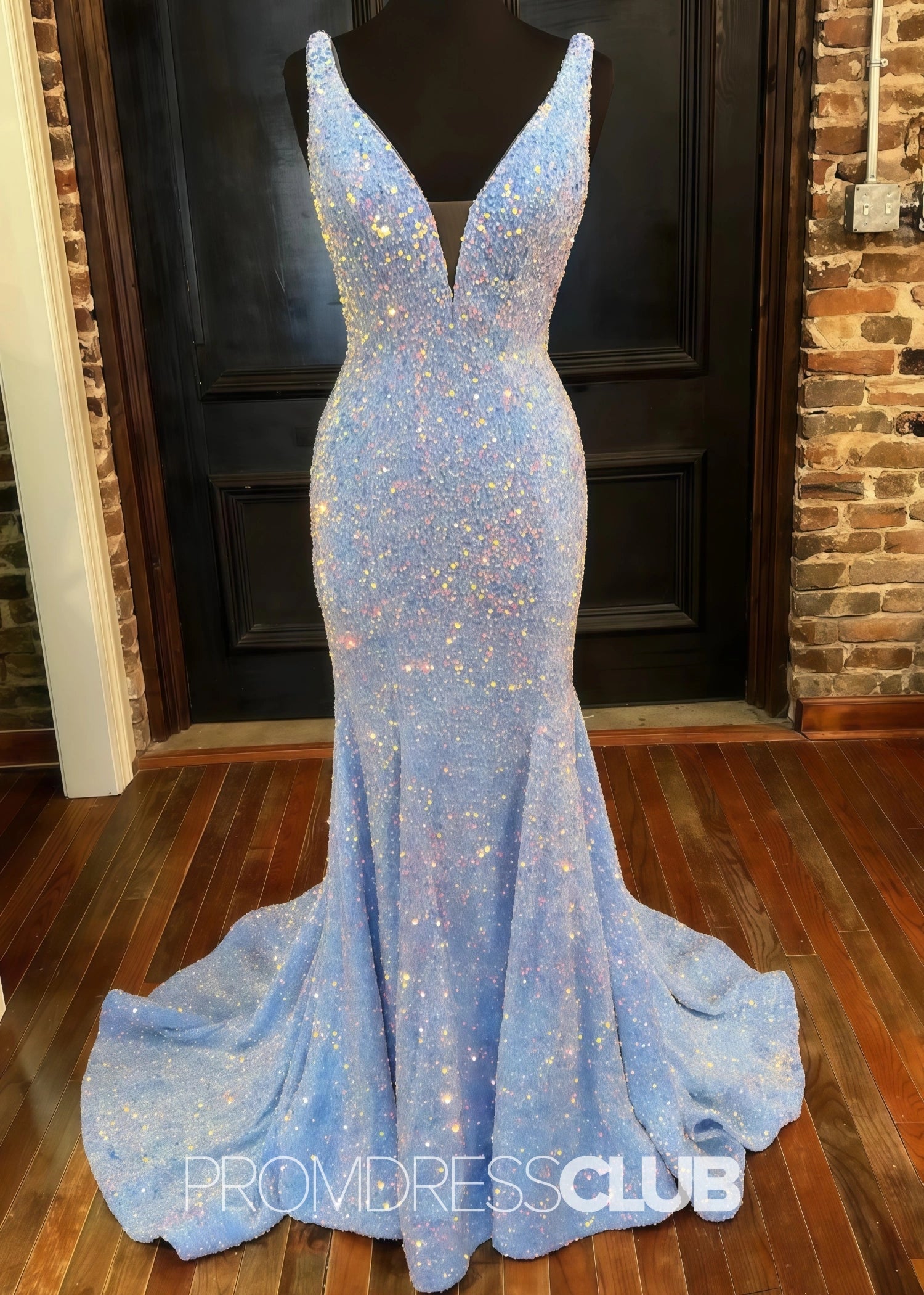 Kitty |Long Light Blue Prom Dresses Near Me With Sequin V Neck Mermaid - Light Blue - US0 - PromDressClub