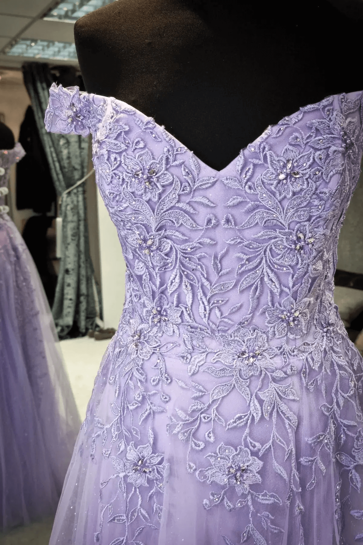 Rebecca |Long Lilac Formal Dress Lace Off Shoulder Prom dress Appliques with Slit - Purple - US0 - PromDressClub